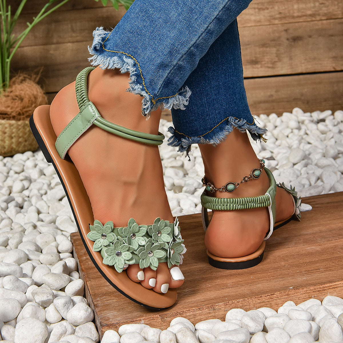 Bohemian Flat Flower Strap Sandals Green - D&A