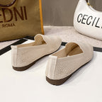 Women's Old Beijing Cloth Hollow Hole Shoes - D&A