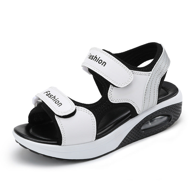 Breathable Soft Bottom Lightweight Fashion Shoes White And Black - D&A
