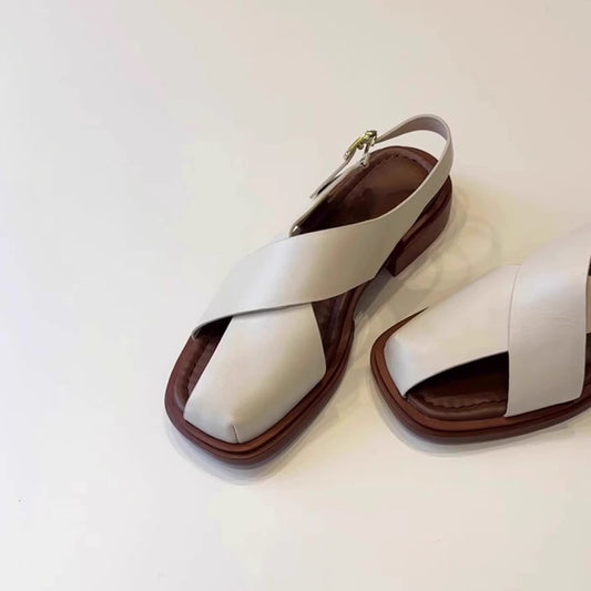 Women's Retro Hollow-out Roman Sandals With Buckle - D&A