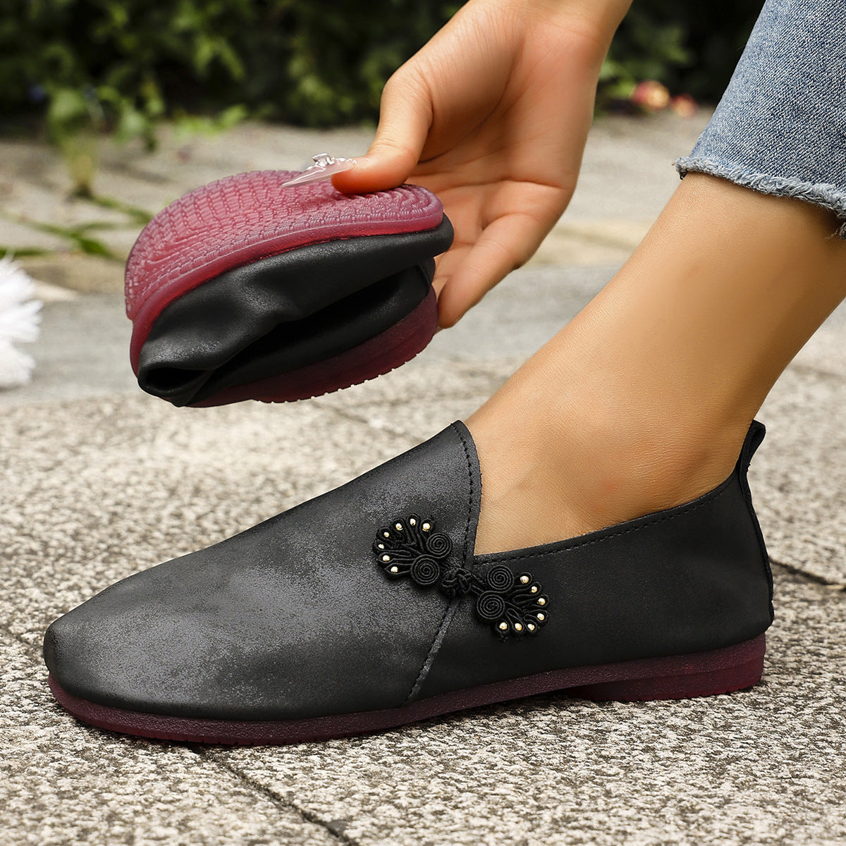 New Slippers Retro Buckle Closed-toe Slippers Women - D&A