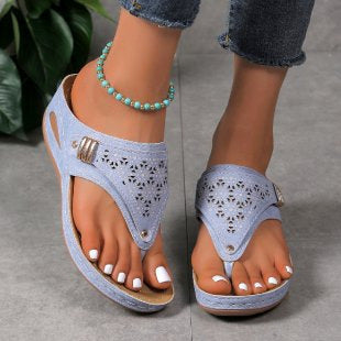 Fashion Hollowed-out Women's Flip-flops Sky Blue - D&A